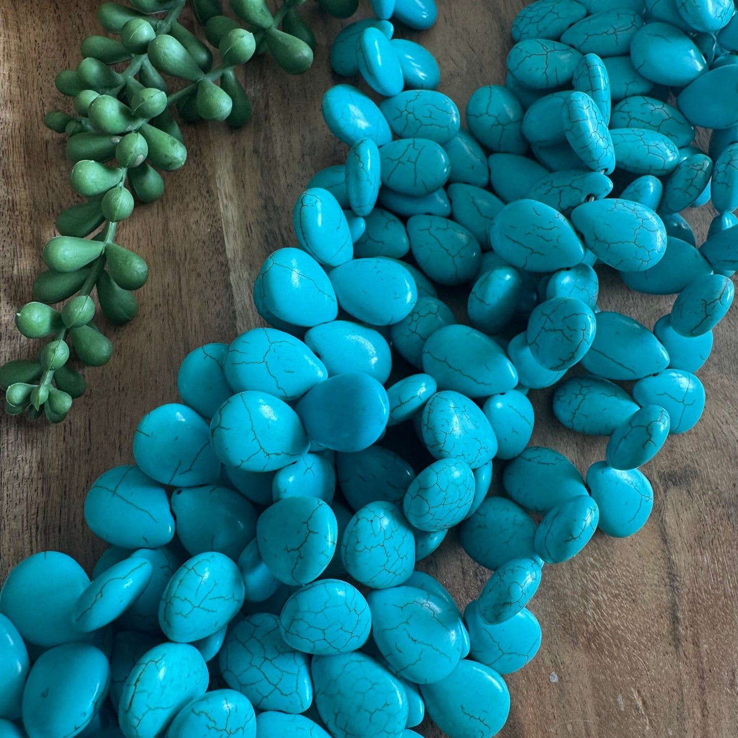Turquoise Dyed Howlite – 13x18 mm – 15–16 Inch Strand