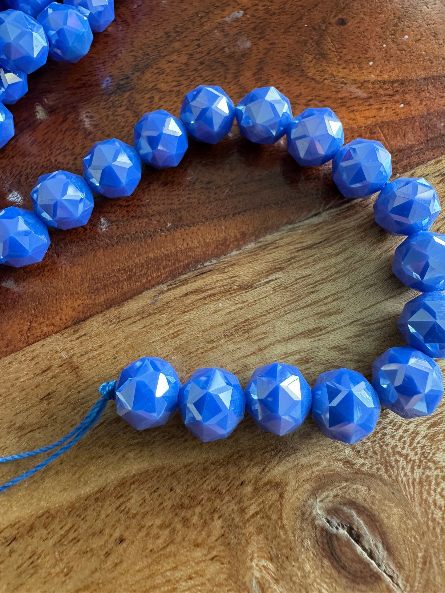 10mm Opaque Blue Chinese Crystal Glass – Faceted & Iridescent