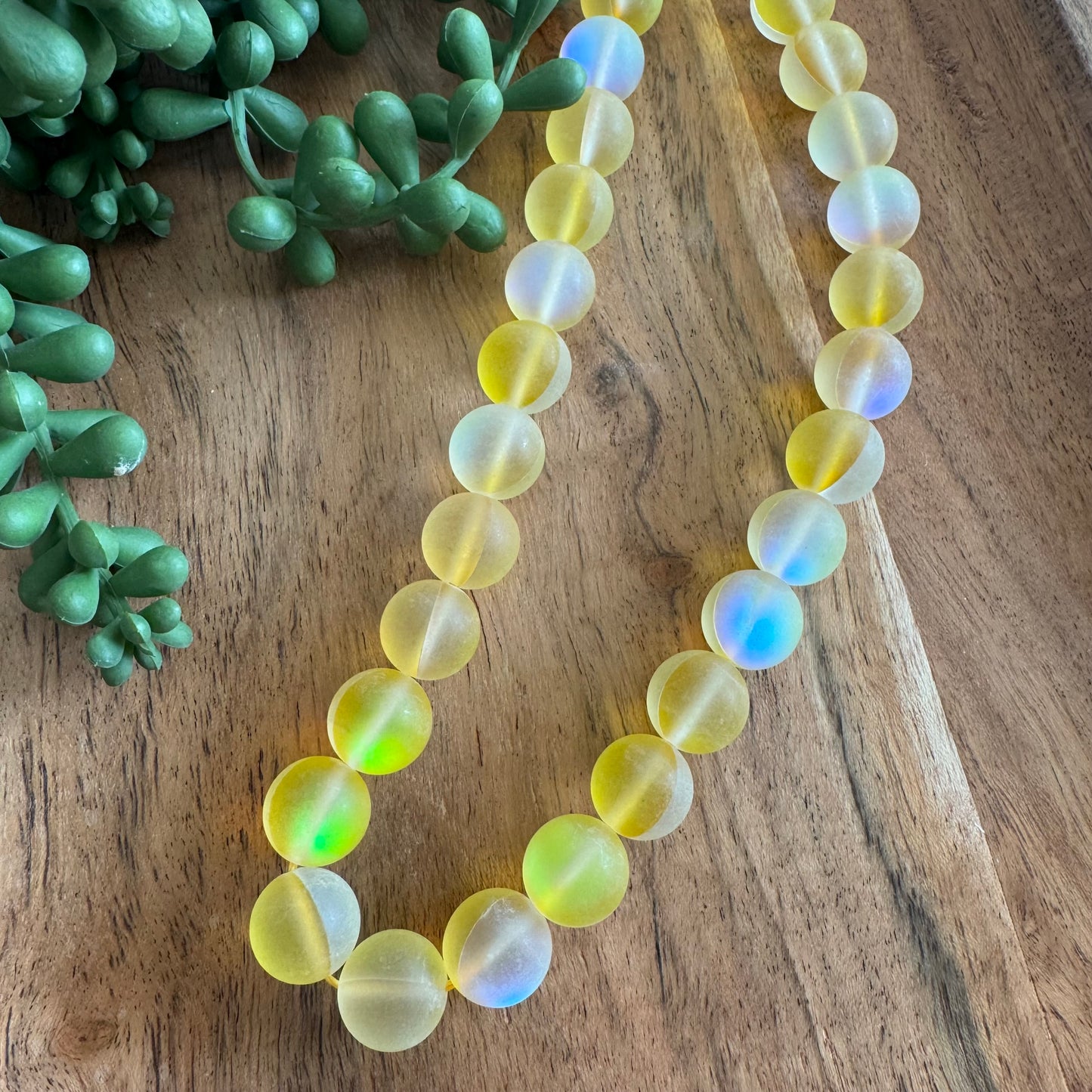 Matte Mermaid Glass Beads – Yellow, 12 mm