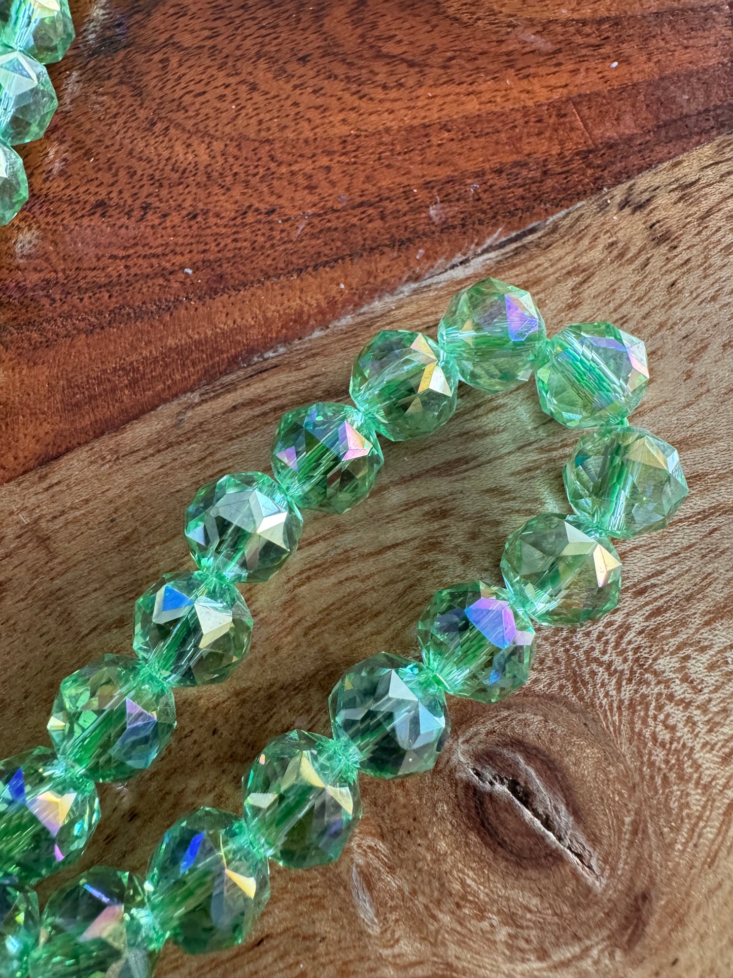 10mm Light Green Chinese Crystal Glass – Faceted & Iridescent