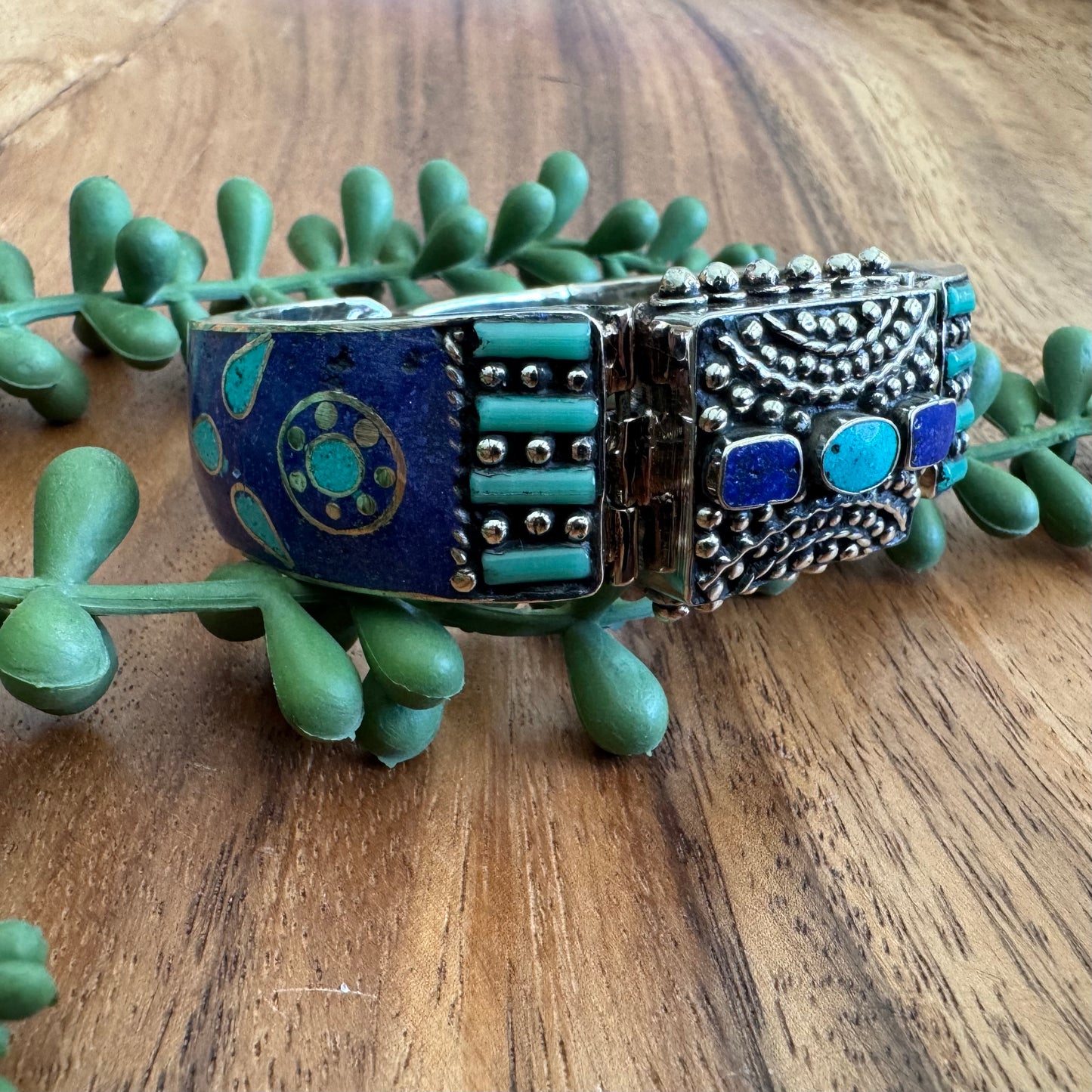 Tibetan Vintage-Style Bangle with Inlaid Turquoise, Lapis & Aqua Glass – Bold & Unique