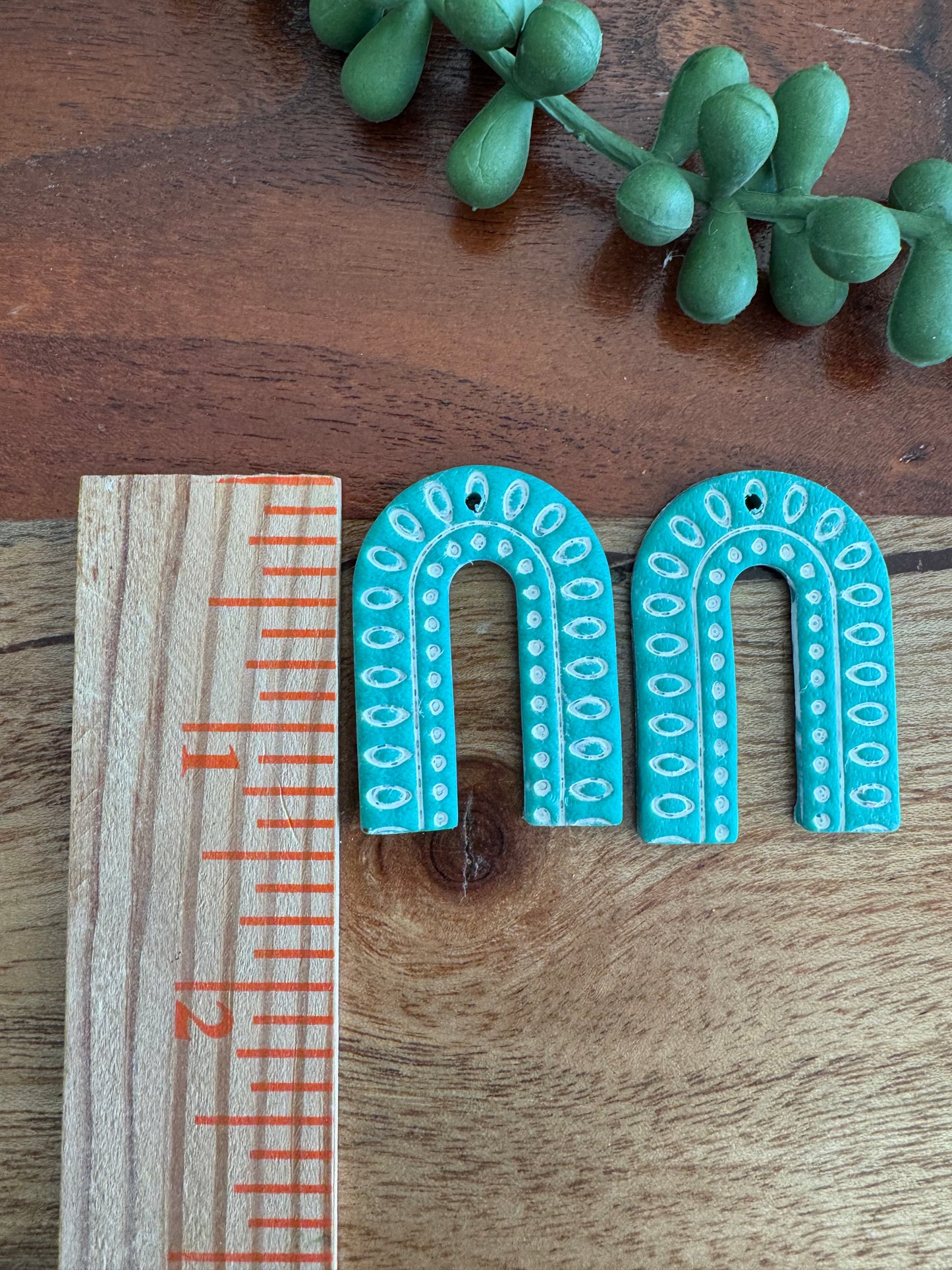 Turquoise Embossed Arches