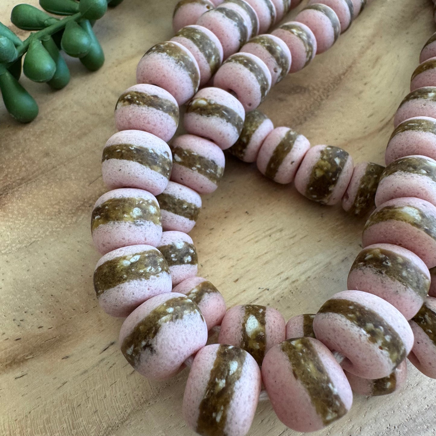 African Recycled Glass Beads – 11x13–14 mm – 20–22 Inch Strand AFG13