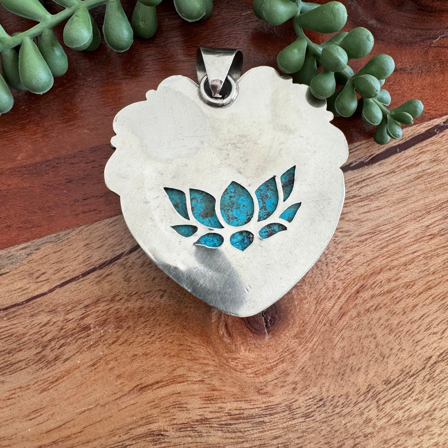 Chrysocolla Heart Pendant with Floral Detailing – Antique Silver-Tone Southwest Style