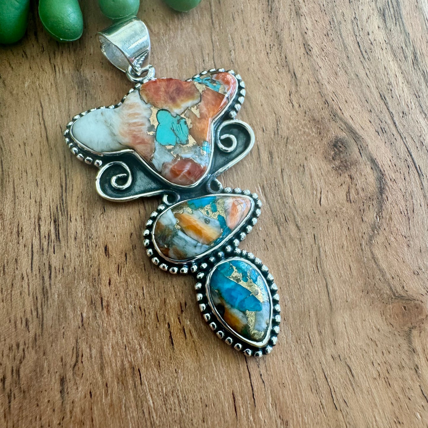 .925 Sterling Silver Pendant – Southwest-Inspired Orange Spiny Oyster & Turquoise Stack