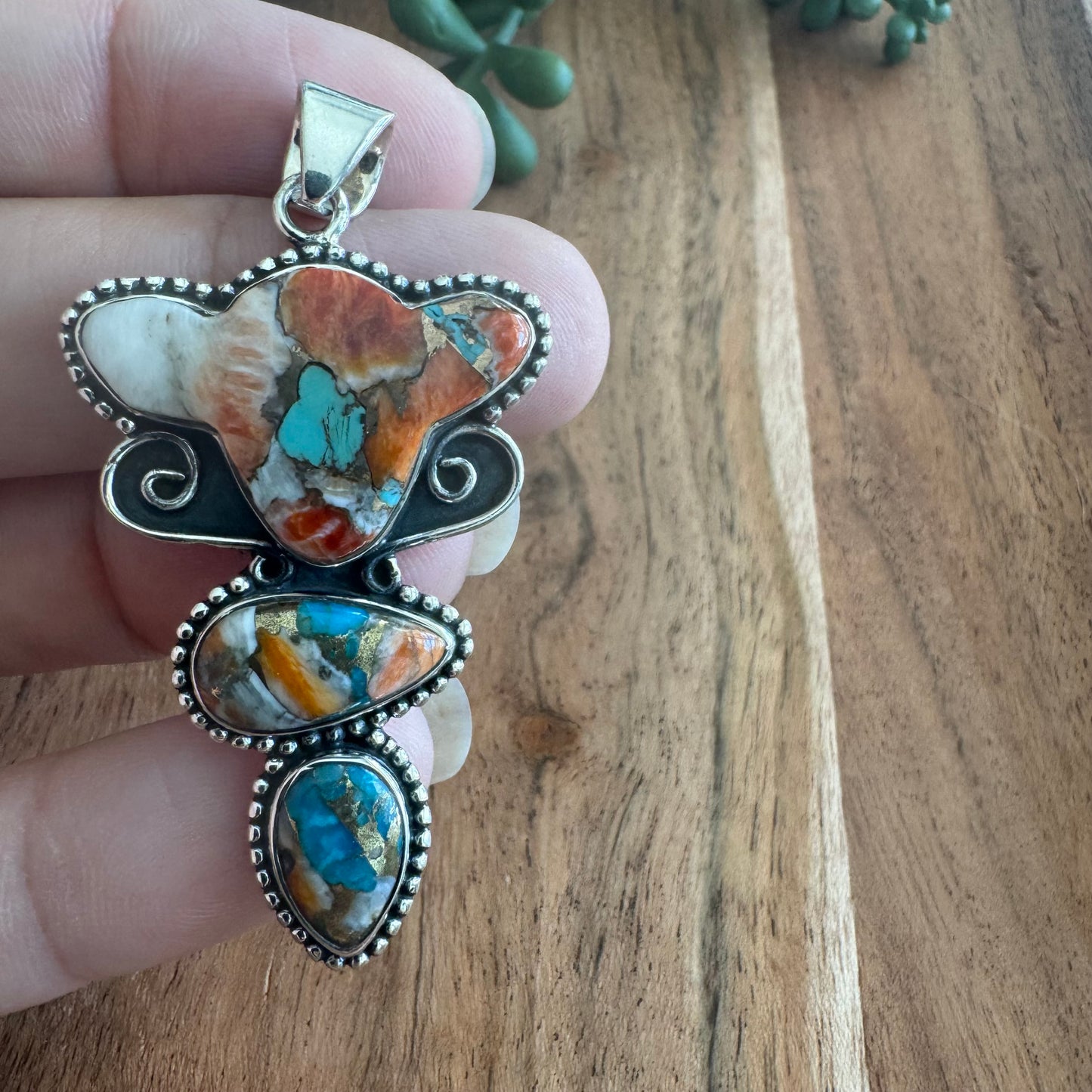 .925 Sterling Silver Pendant – Southwest-Inspired Orange Spiny Oyster & Turquoise Stack