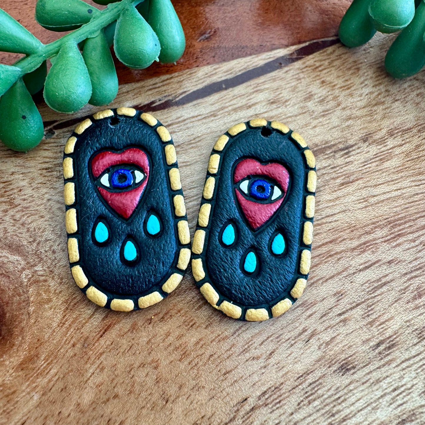 Crying Eye Heart Pair