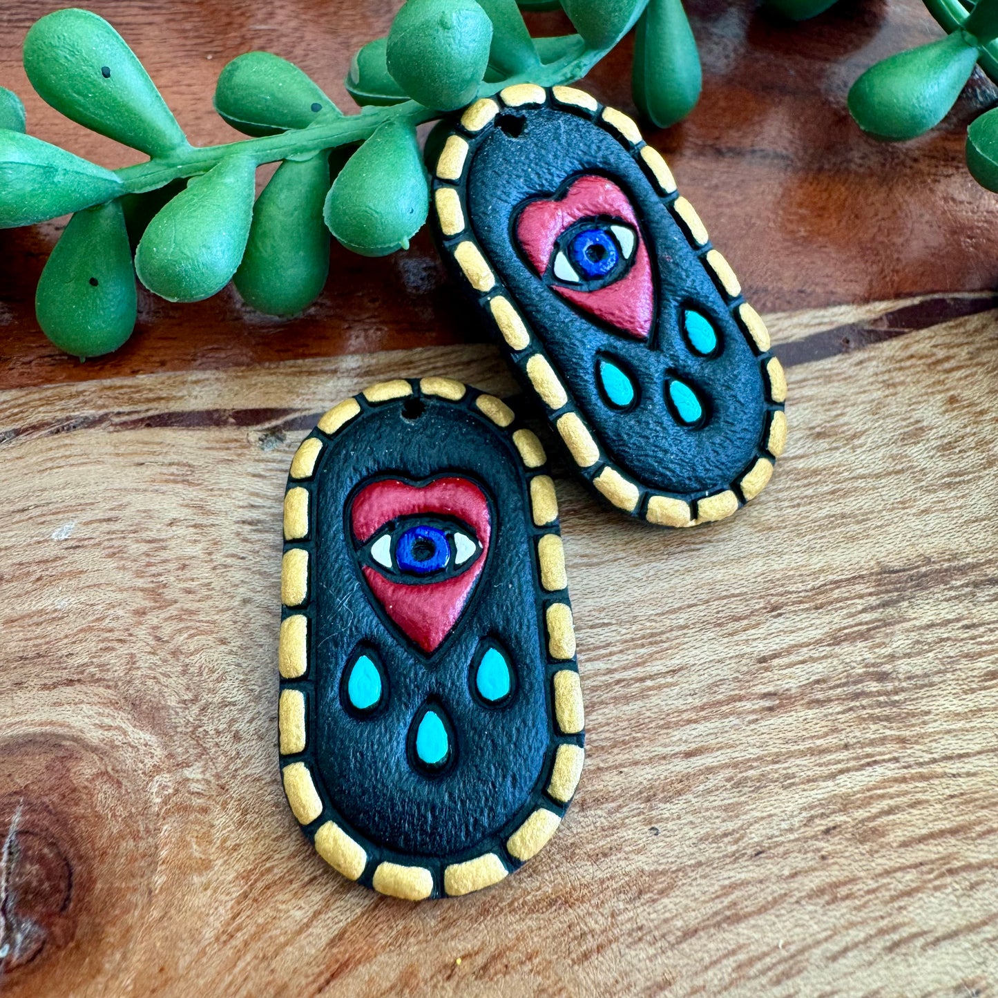 Crying Eye Heart Pair