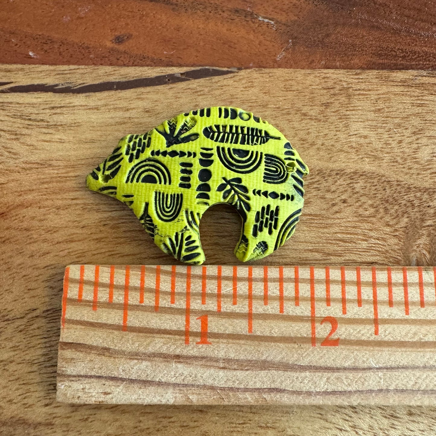 Citron Zuni Bear Bracelet Bar