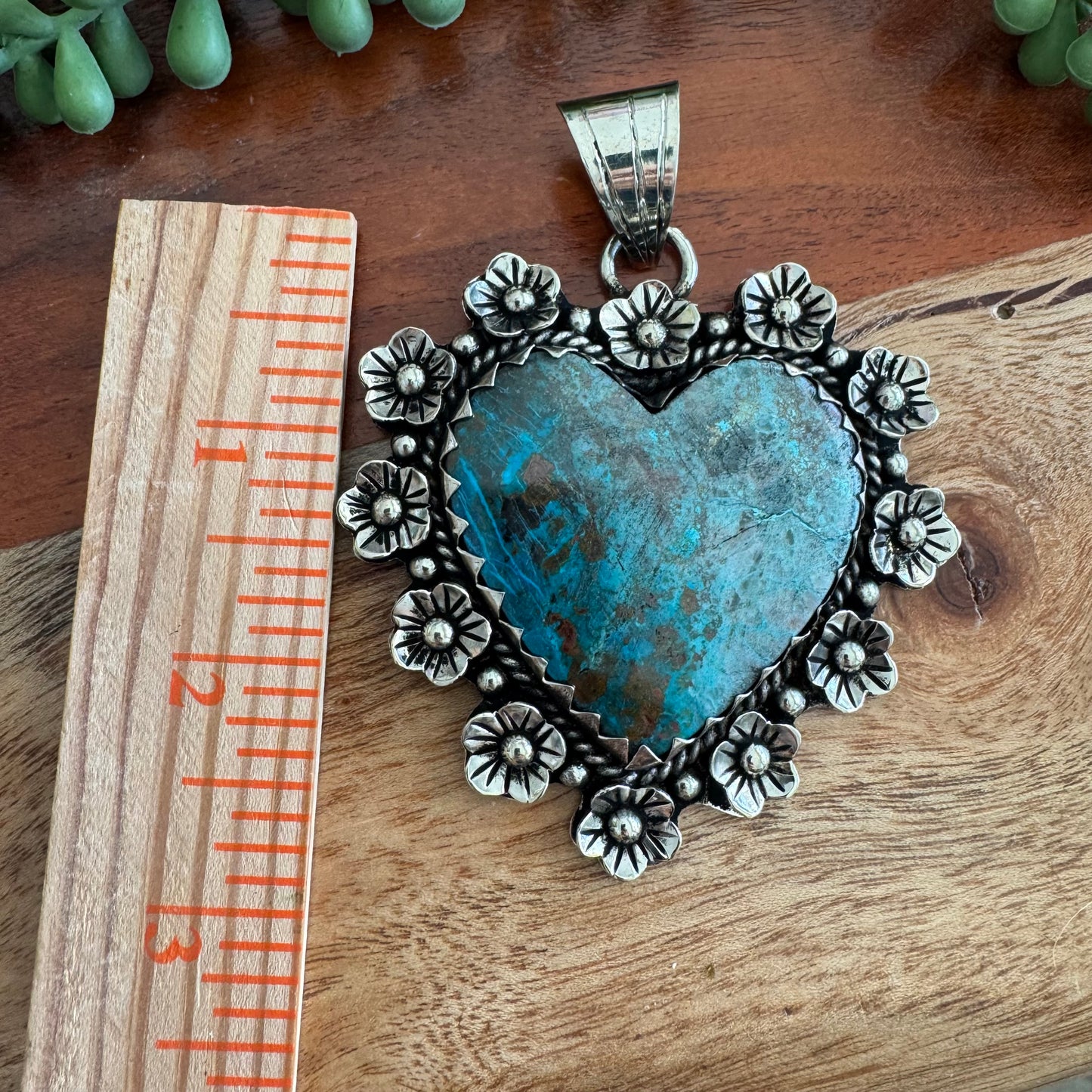 Chrysocolla Heart Pendant with Floral Detailing – Antique Silver-Tone Southwest Style