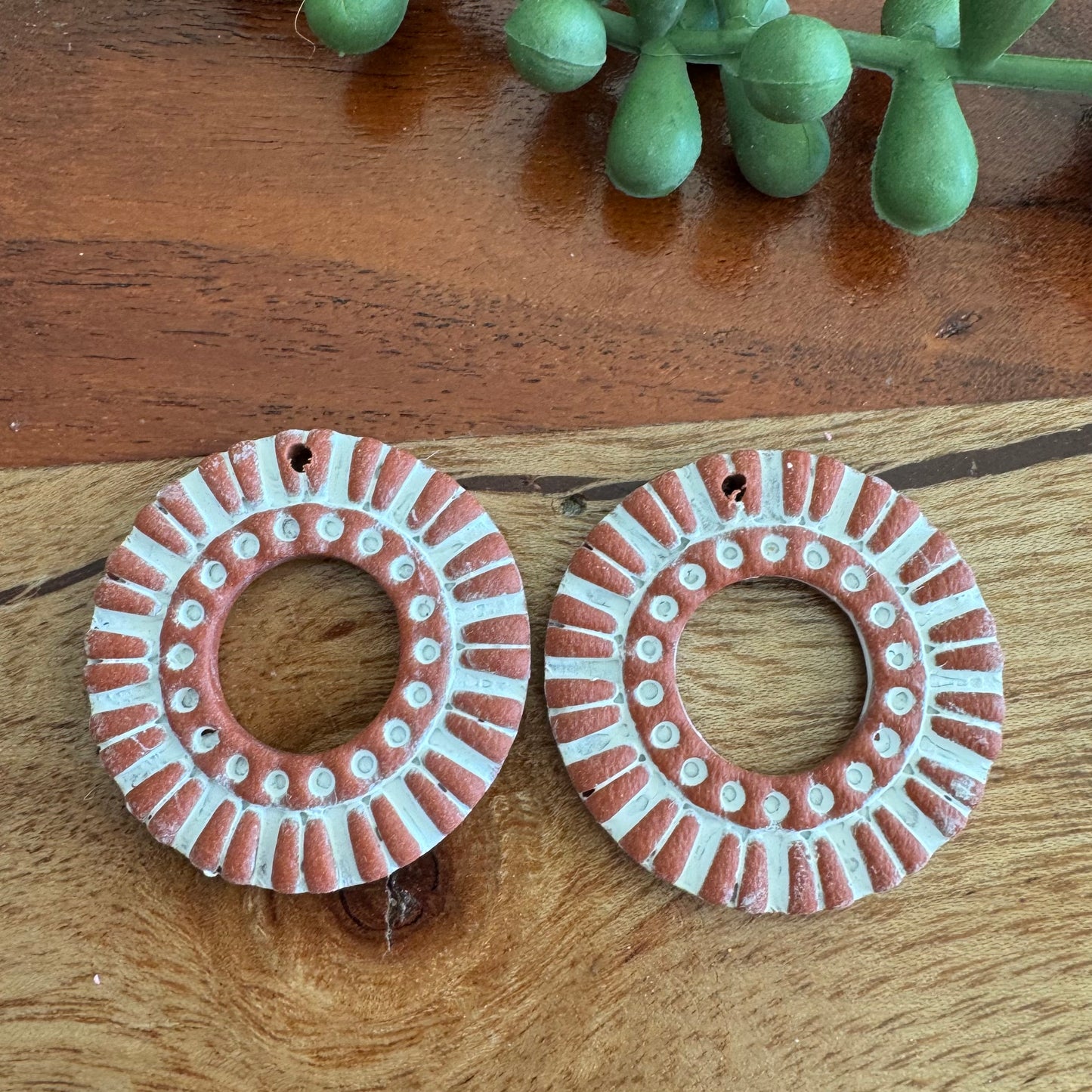 Faux Terracotta Circle Pair