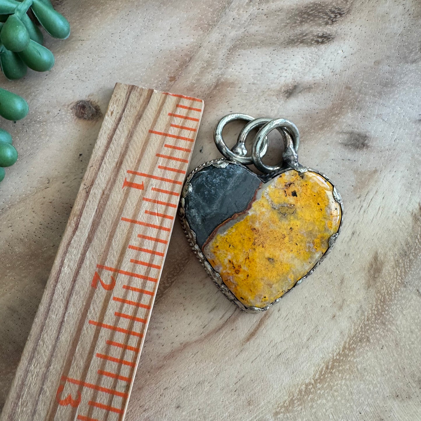 Bumblebee Jasper Heart Pendant with Embossed Accents – Antique Silver-Tone Statement Piece SWP24