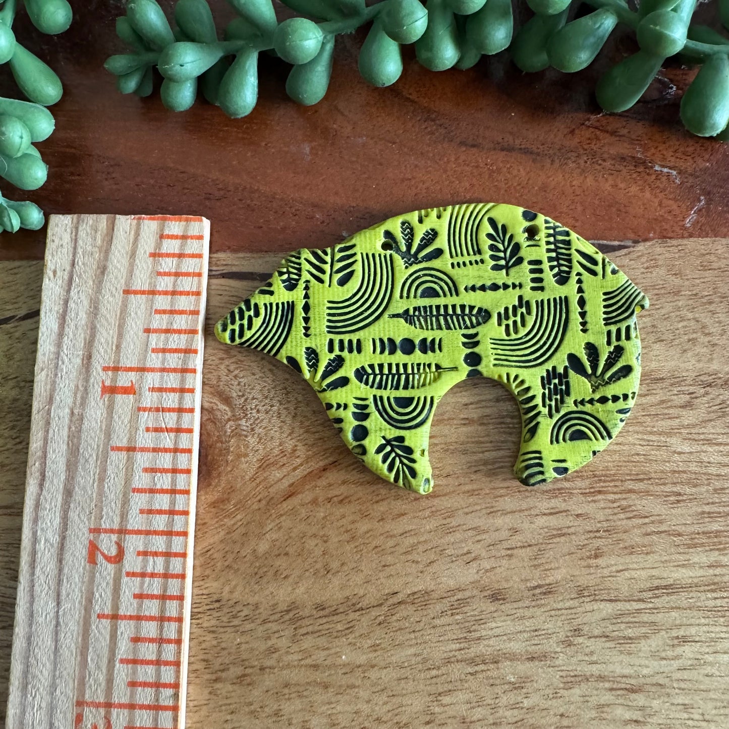 Citron Large Zuni Bear Pendant