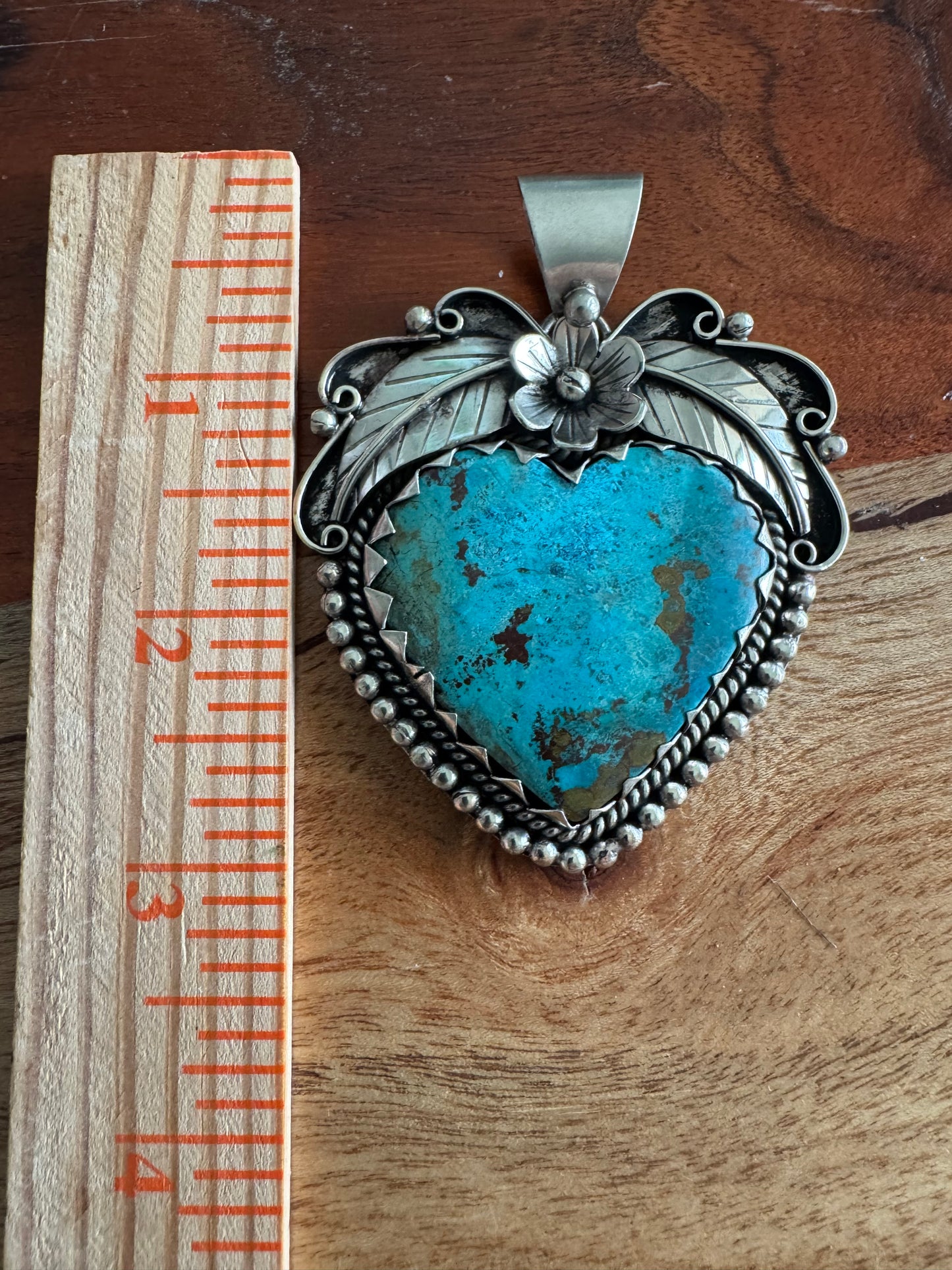Chrysocolla Heart Pendant with Floral Detailing – Antique Silver-Tone Southwest Style