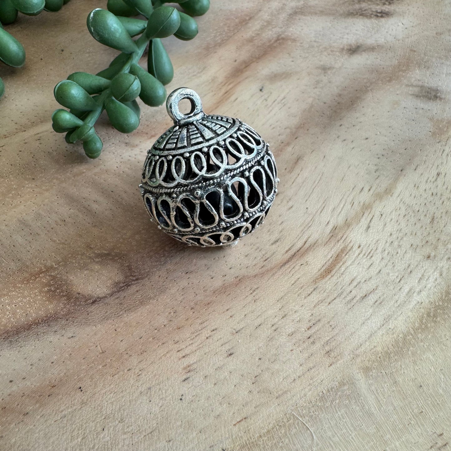 Tribal Bell Silvertone Pendant 35mm PD01
