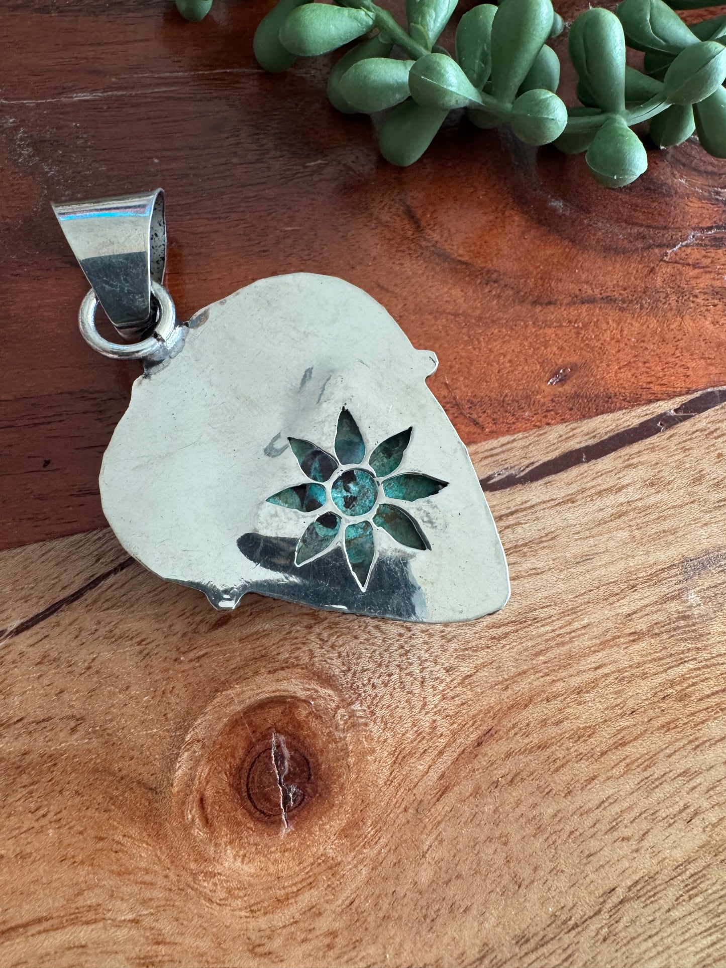 Chrysocolla Heart Pendant with Floral Detailing – Antique Silver-Tone Southwest Style