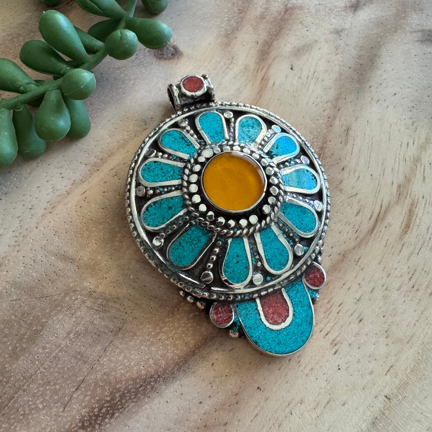 Tibetan Turquoise Inlay Pendant – Tribal Style TIB07