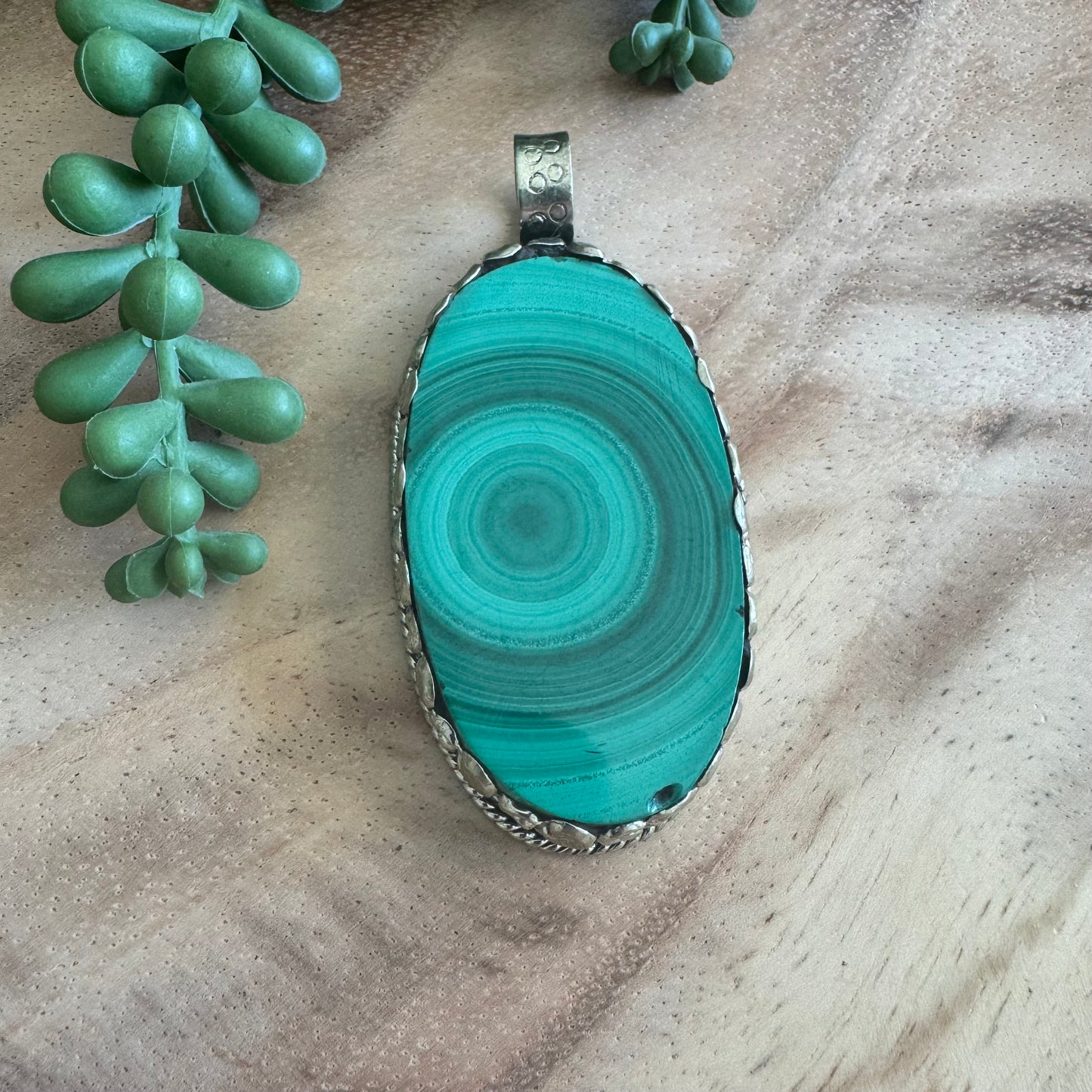 Malachite Pendant – Antique Silver Tone SWP21