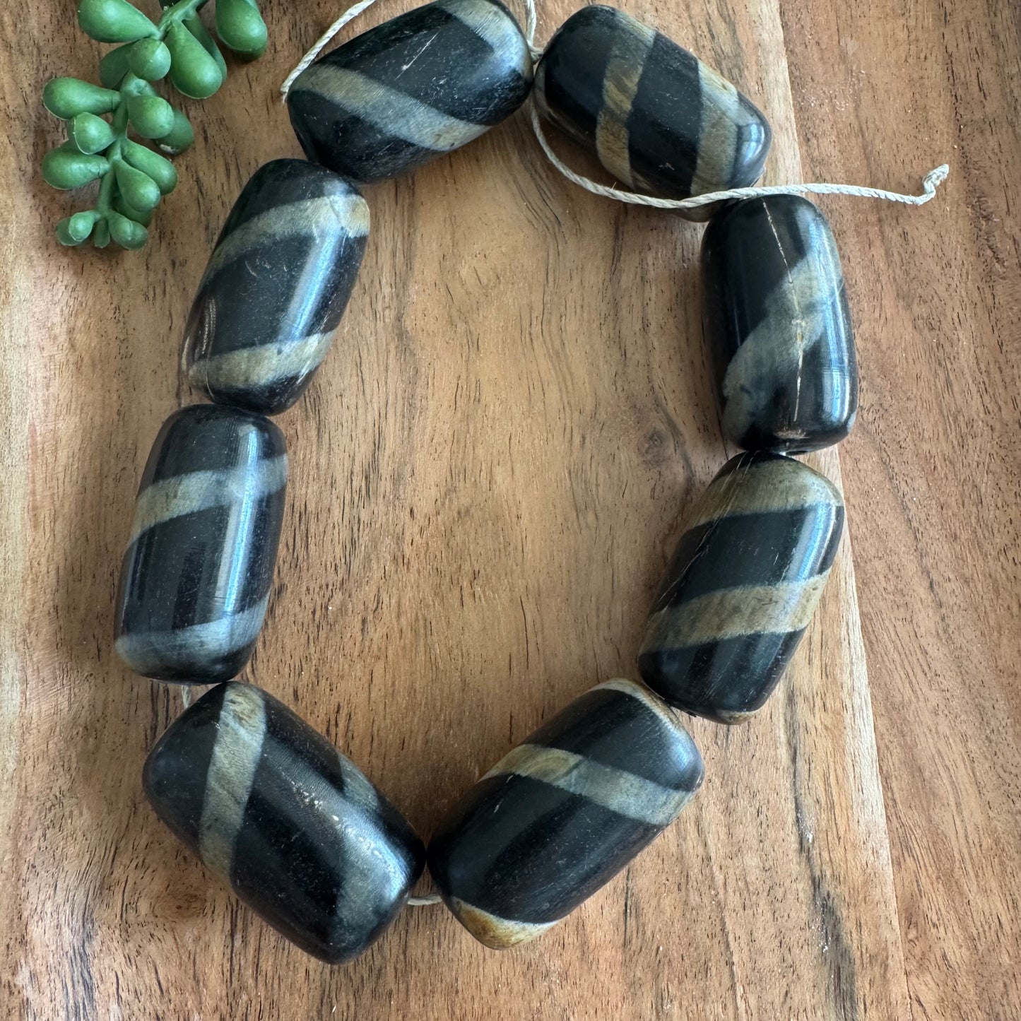 Batik Horn Focal Beads – Set of 8, 23x41mm