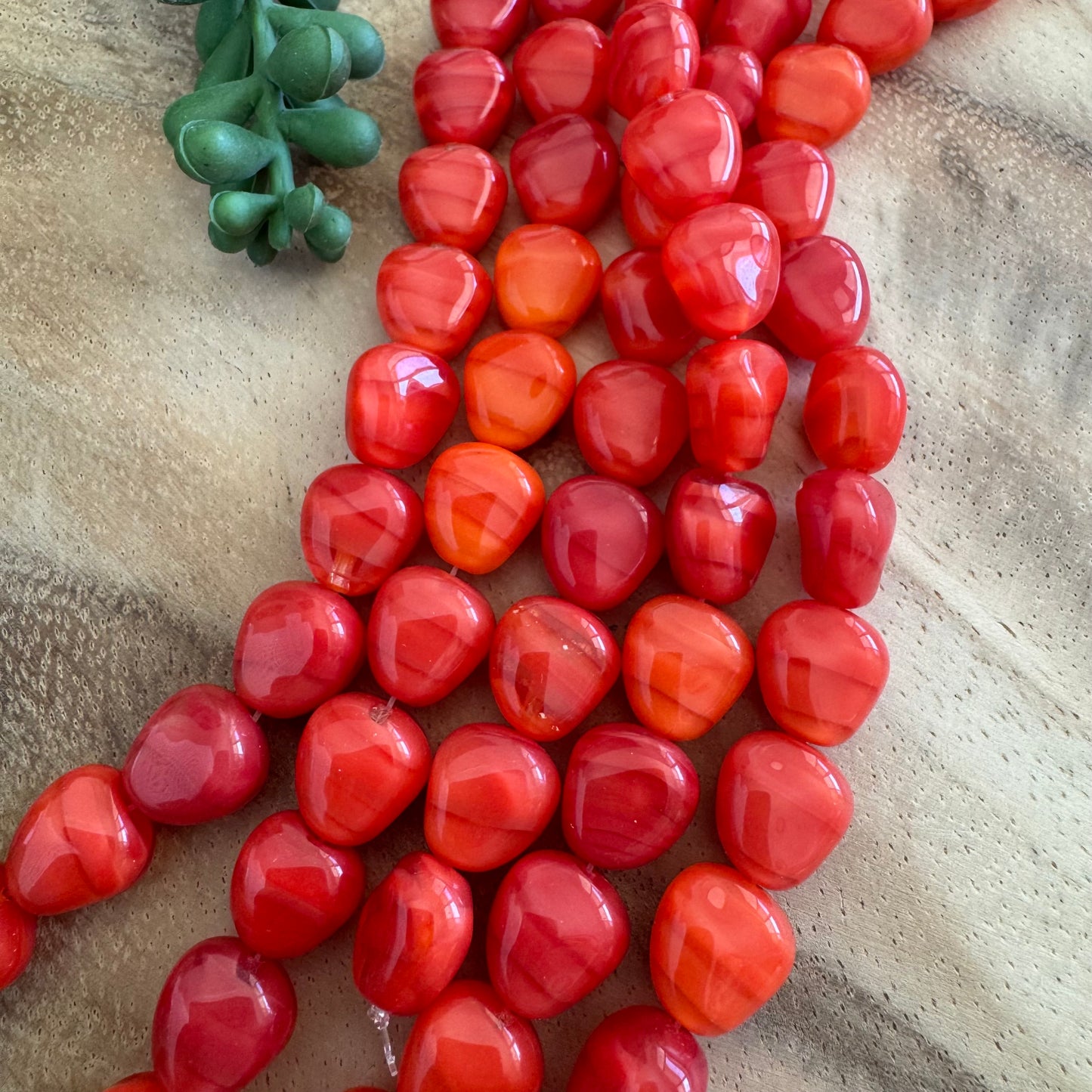 Vintage Czech Glass Beads – 10x11 mm – 8 Inch Strand CZ04
