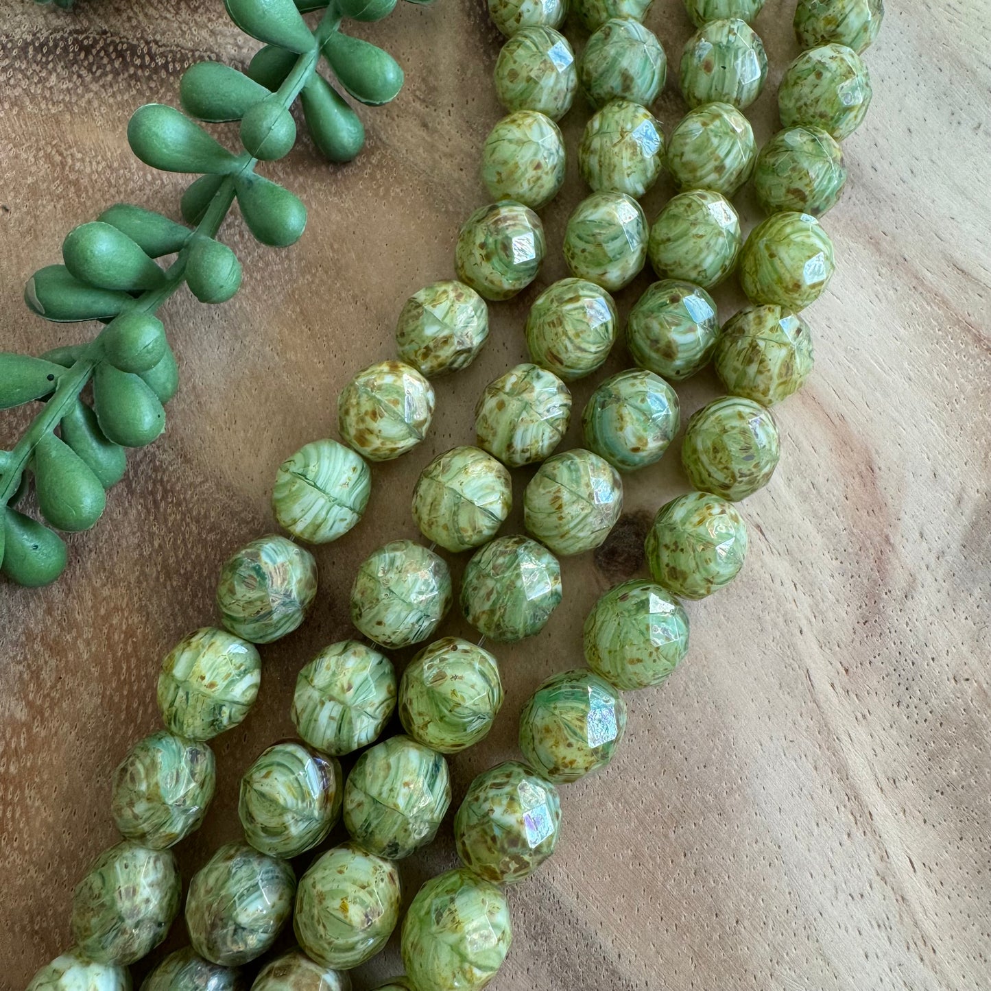Vintage Green Czech Glass Fire Polish Beads – 12 mm – 8 Inch Strand