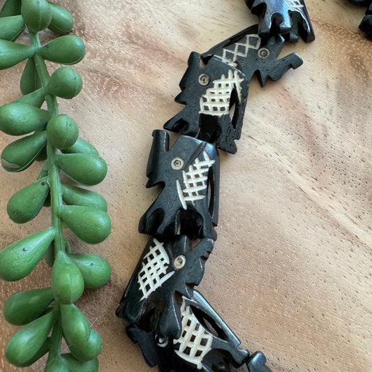 Elephant Carved Bone Beads – 15–18x18–20 mm – 6 Pieces