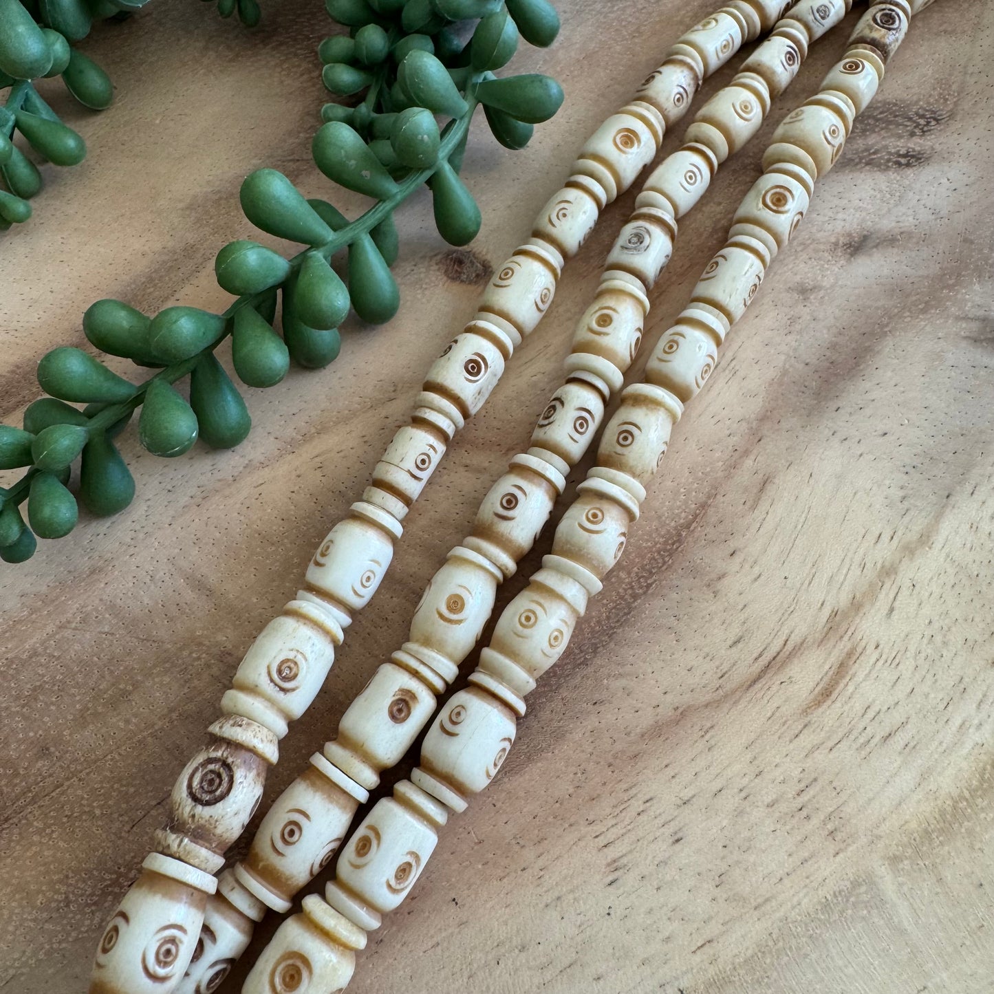 Carved Bone Cylinder Beads – 8–10x15 mm – 15–16 Inch Strand – BN18