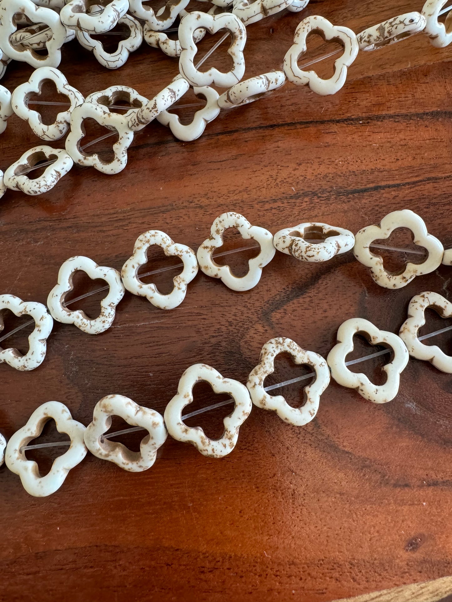 Cream Quatrefoil Magnesite Frame Beads