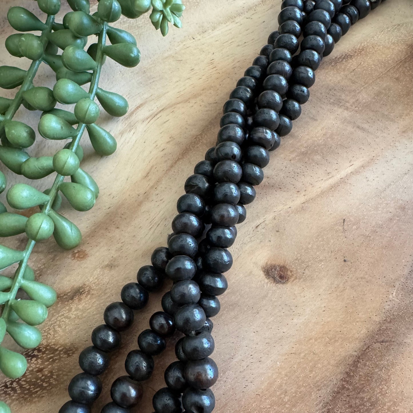 Dyed Bone Round Beads – 7-9mm – 15–16 Inch Strand BN29