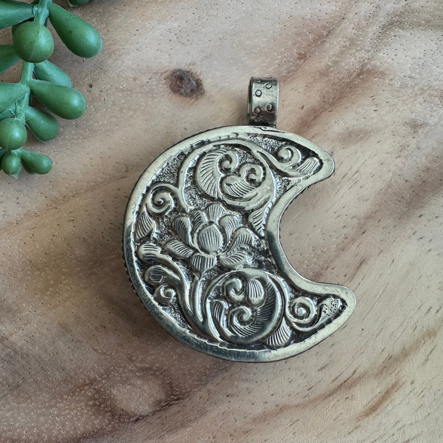 Bumblebee Jasper Moon Pendant with Silver-Tone Detailing SWP27
