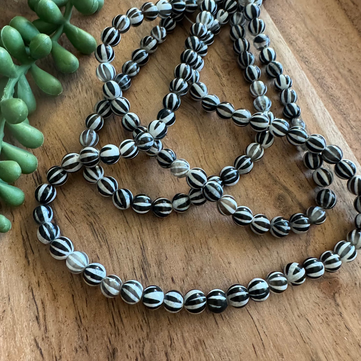 6mm Striped Agate Bead Strand