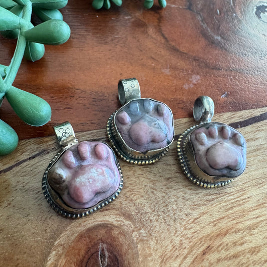 Tiny Rhodonite Bear Paw Pendant – Antique Silver Southwest Style Random Pick