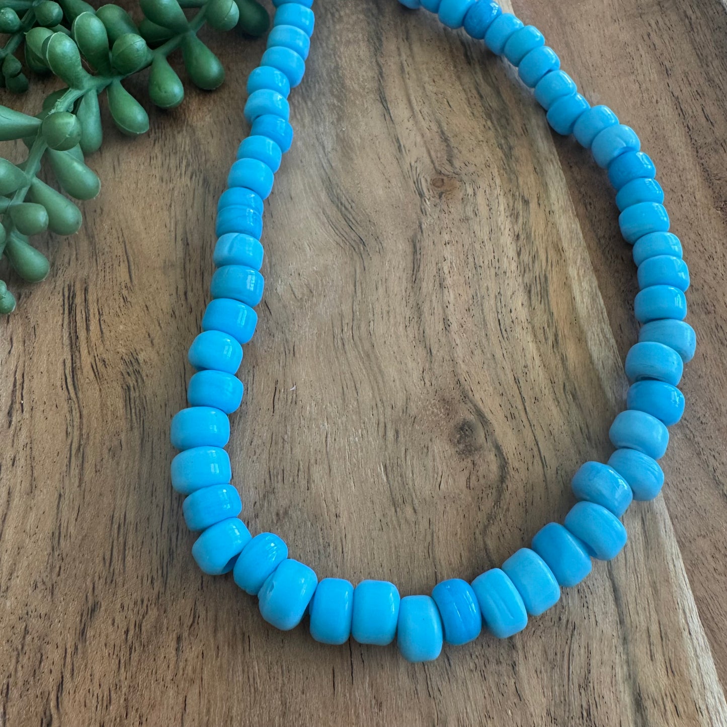 Light Blue Crow Glass Beads (India)