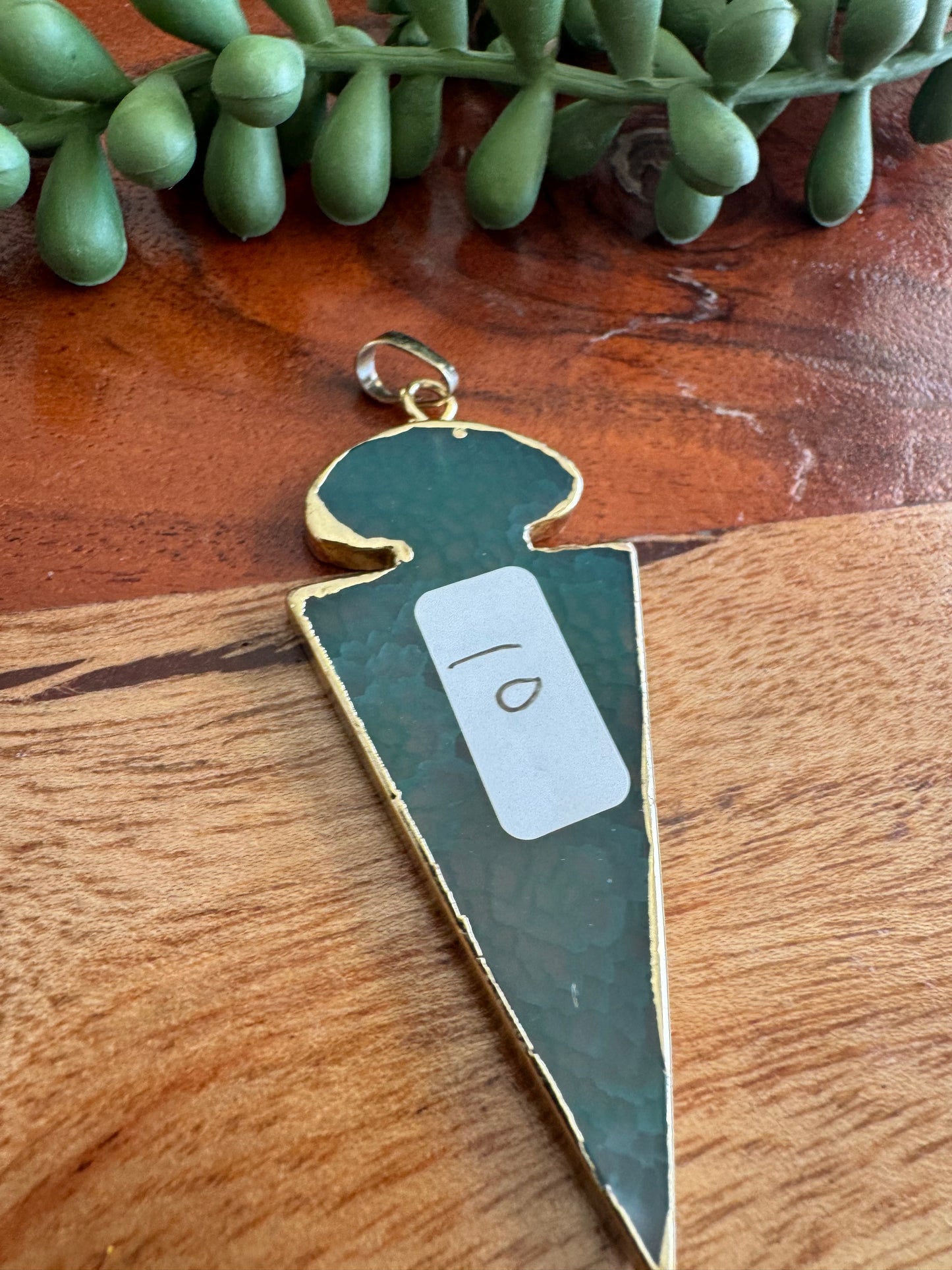 Agate Arrow Pendant