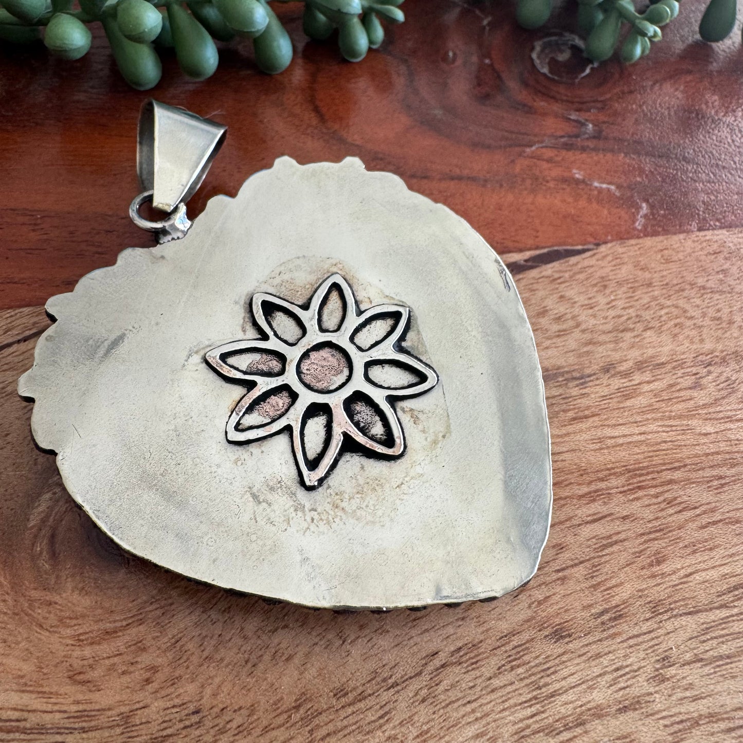 Large Rose Quartz Heart Pendant with Floral Detailing – Antique Silver-Tone Southwest Style