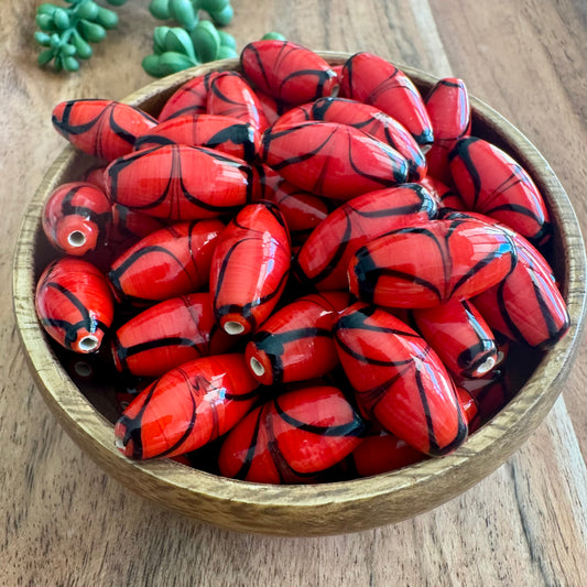 Red & Black Swirled Glass Beads | 20 Pieces - 12x24mm (India)