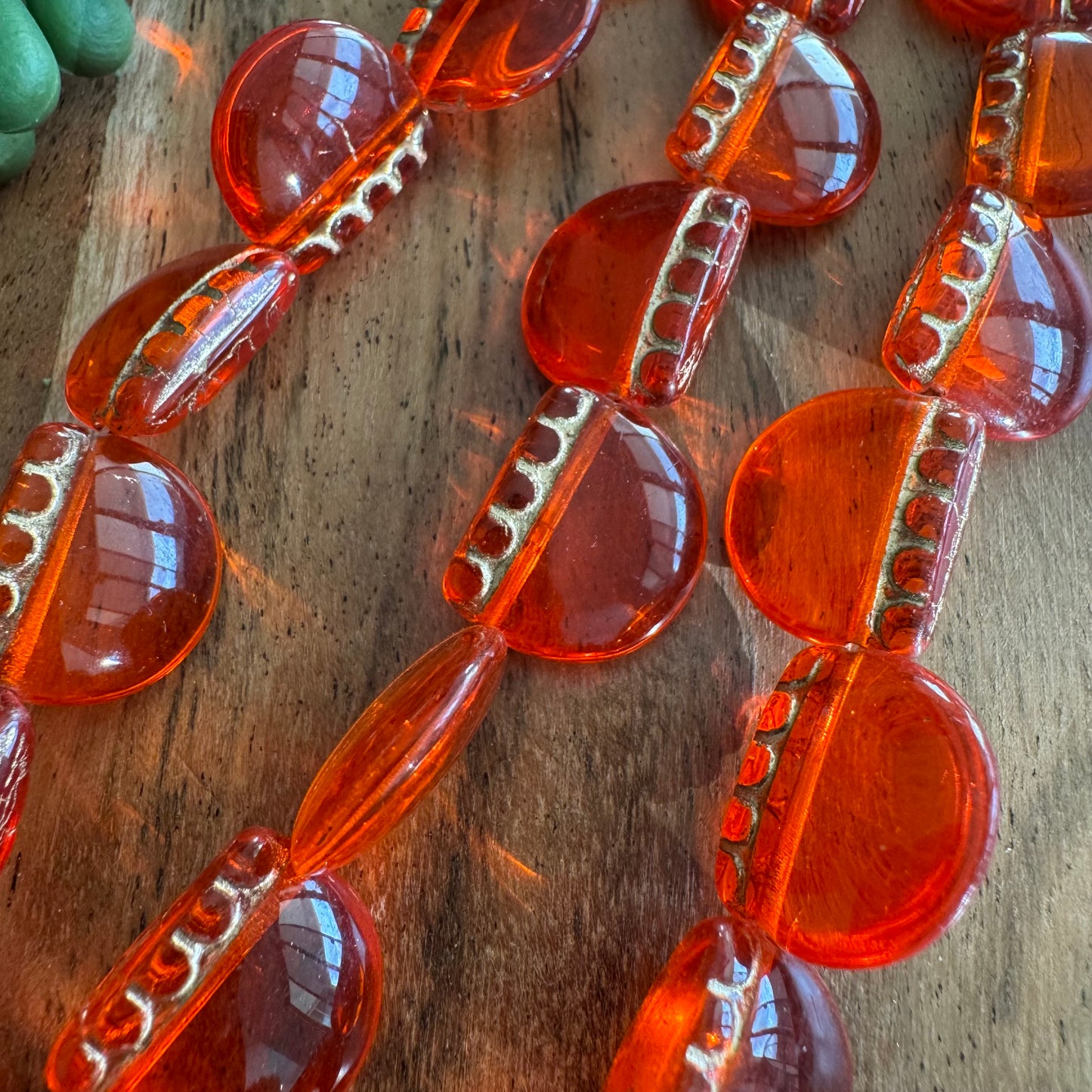 Orange Elephant’s Foot Vintage Czech Glass Beads – 12x16 mm – 7.5 Inch Stran