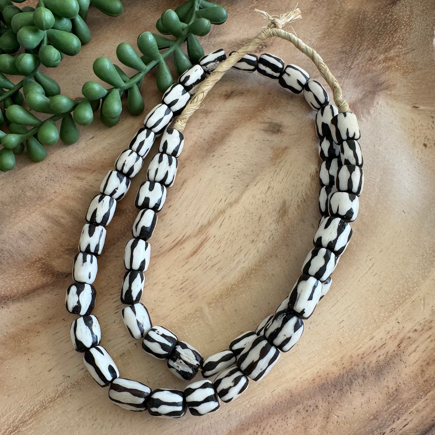 African Batik Bone Beads – 10 mm – 22 Inch Strand BN04