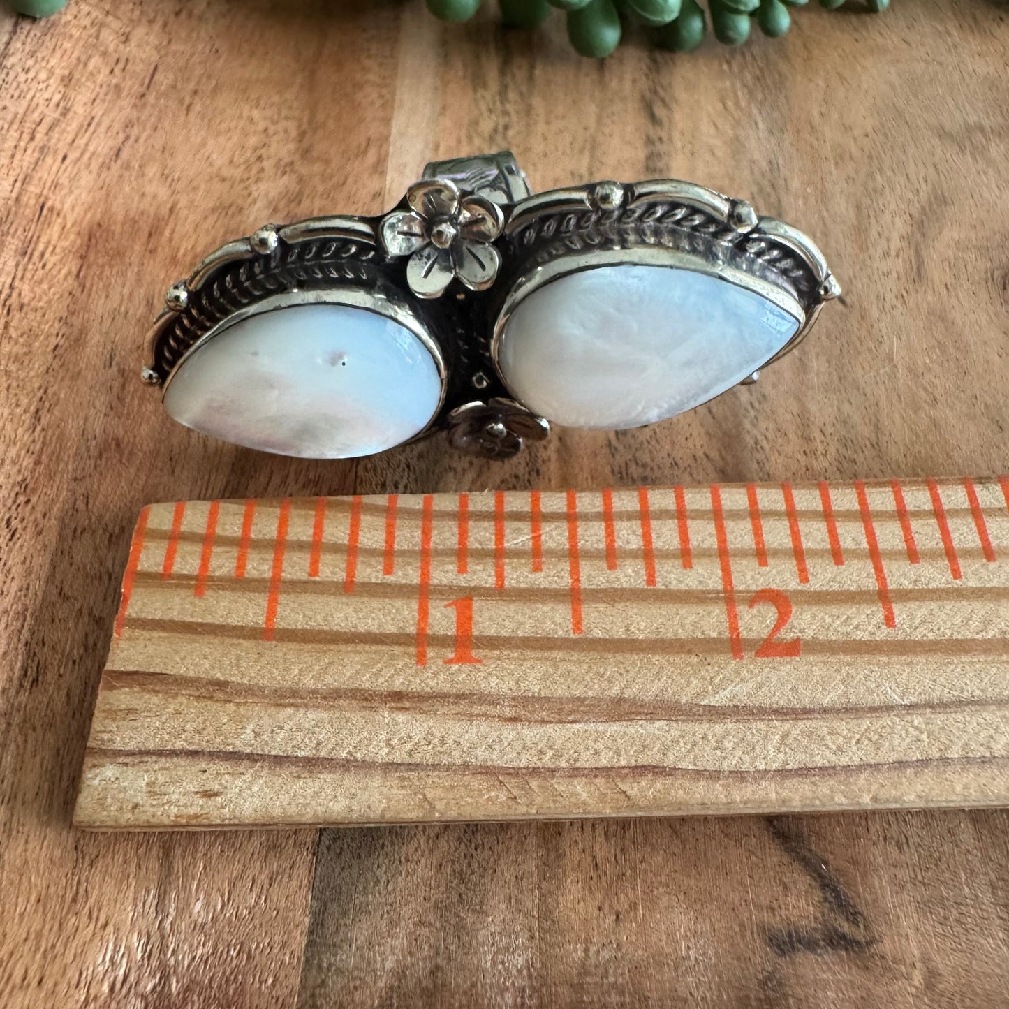 Mother of Pearl Statement Ring – Adjustable