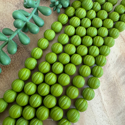 Vintage Green Melon Czech Glass Beads – 10 mm – 15 Piece Strand