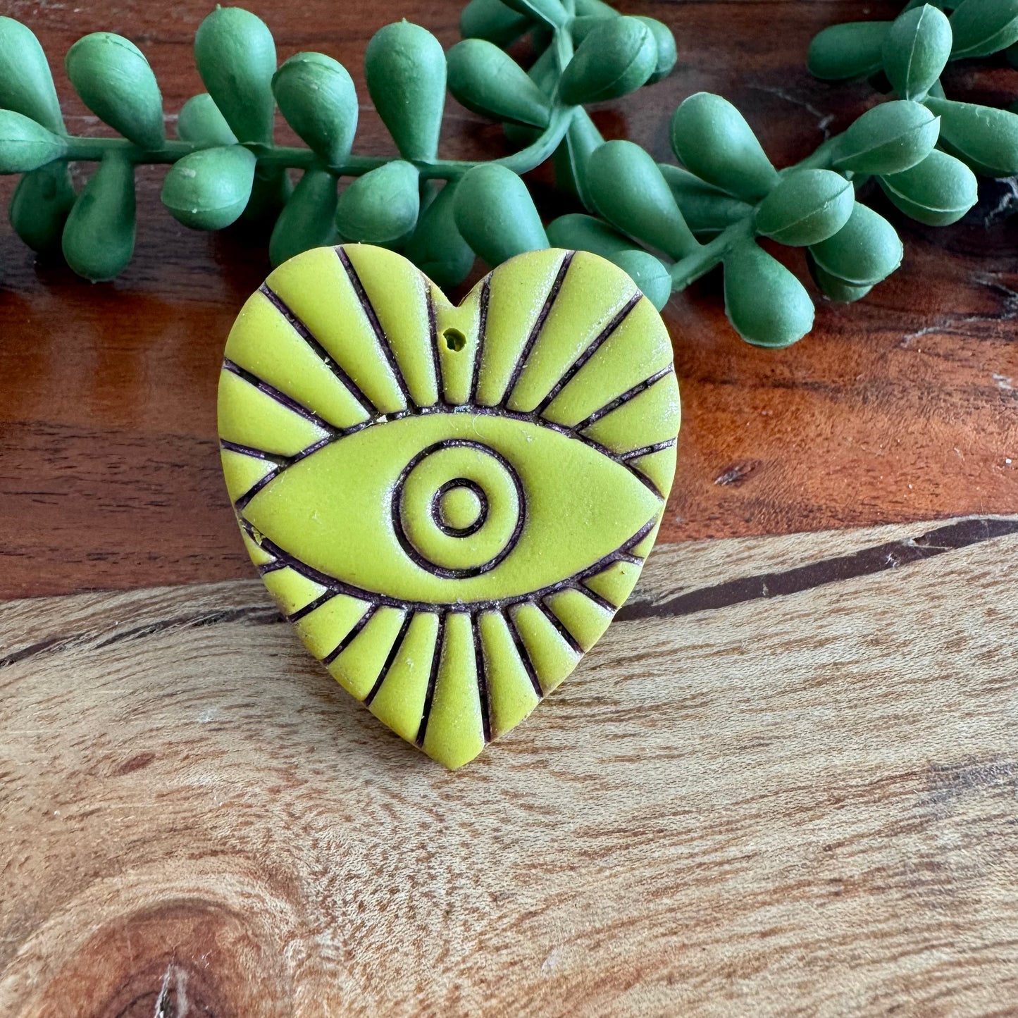 Citron Eye Heart Pendant