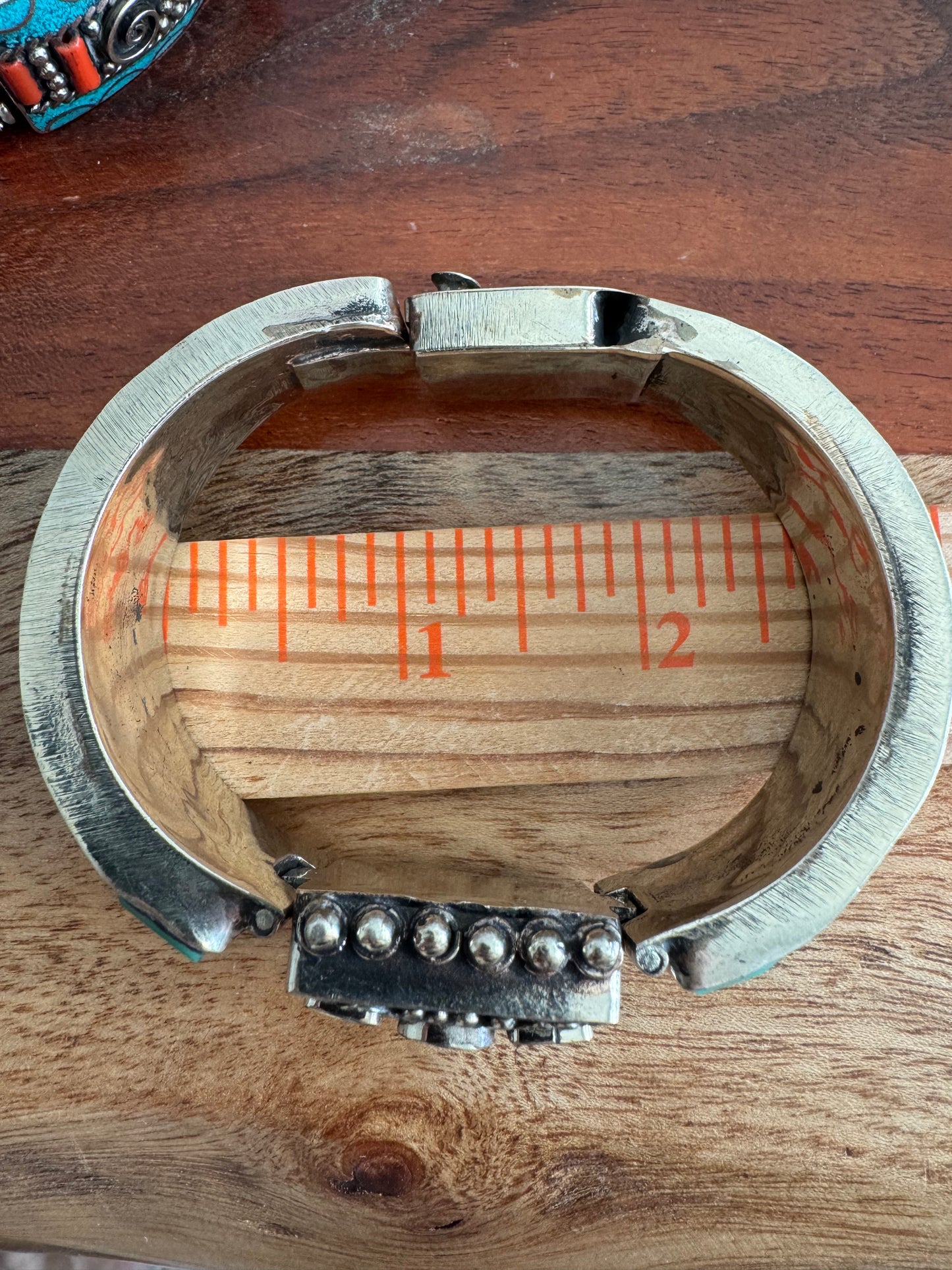 Tibetan Vintage-Style Bangle with Inlaid Turquoise, Lapis & Aqua Glass – Bold & Unique