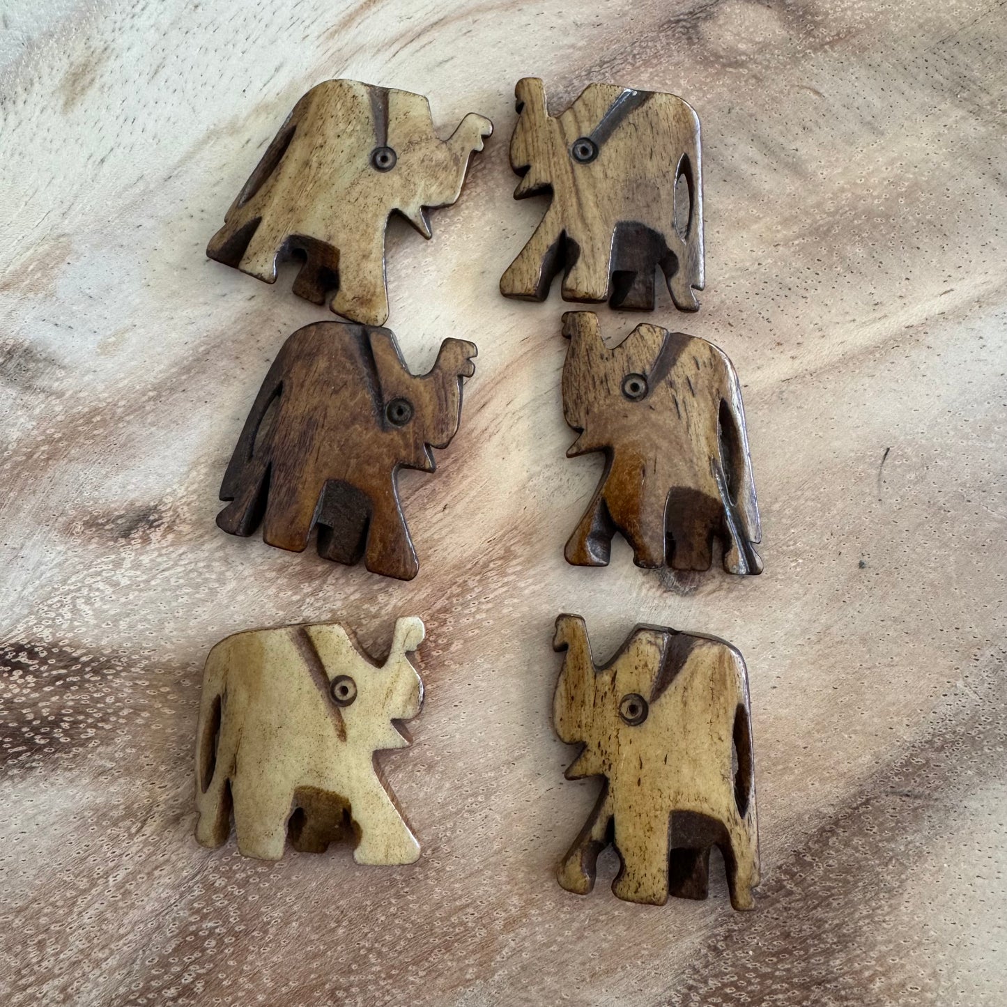 Elephant Carved Bone Beads – 20-23x26 mm – 6 Pieces