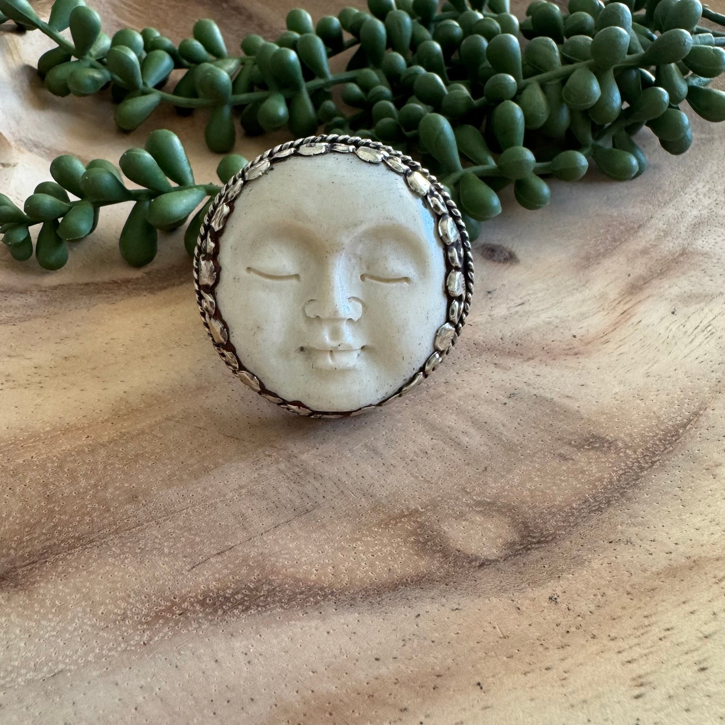 Bone Face Statement Ring – Adjustable SWP17
