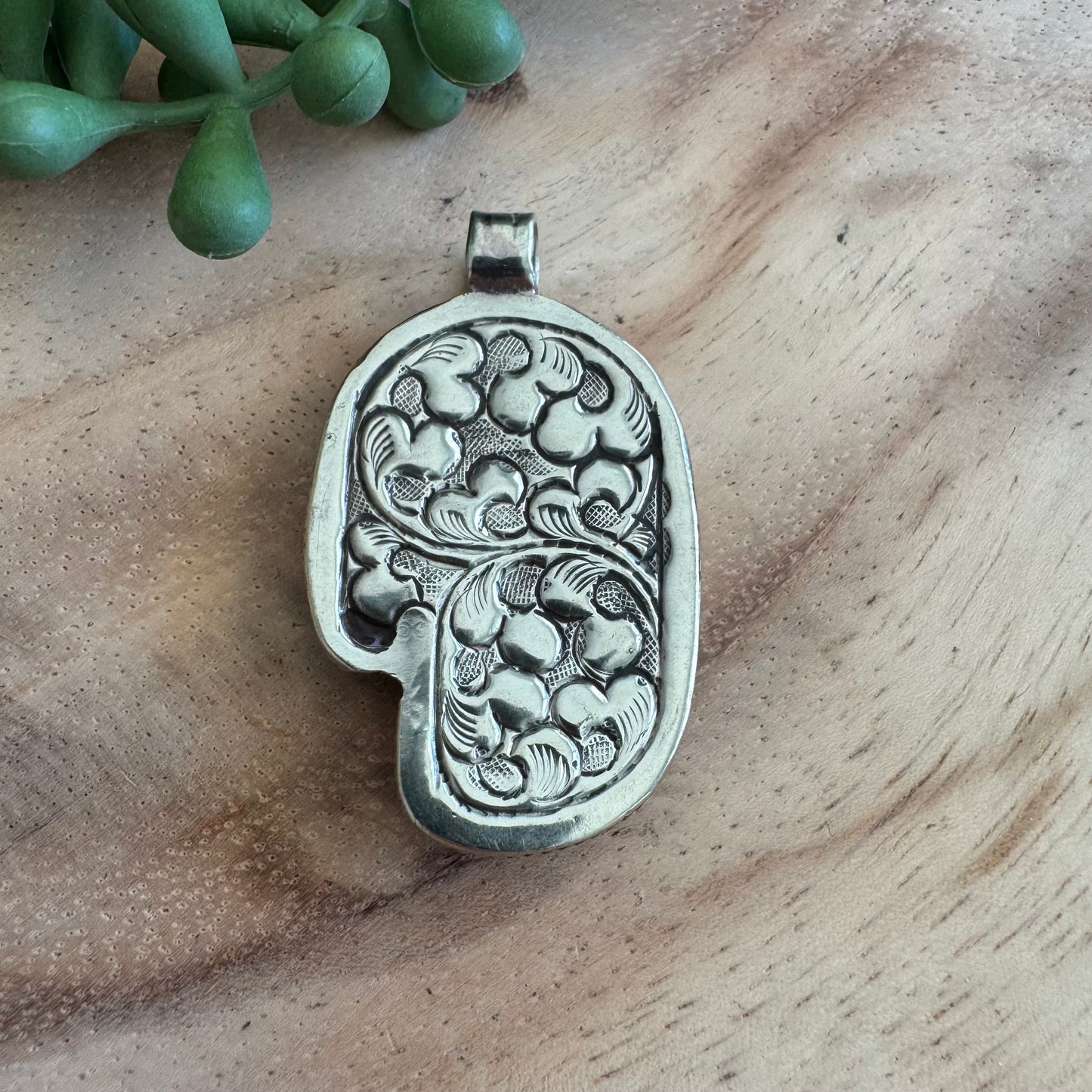 Carved Bone & Silvertone Hand Pendant SWP14