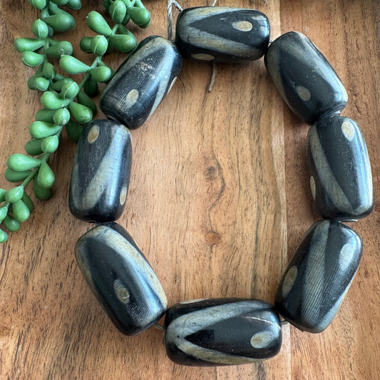 Batik Horn Focal Beads – Set of 8, 23x41mm